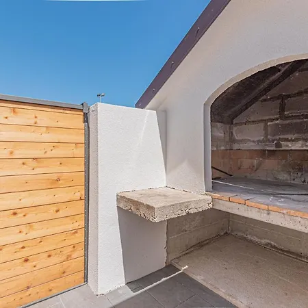 Casa vacanze Lux House Versys With Jacuzzi